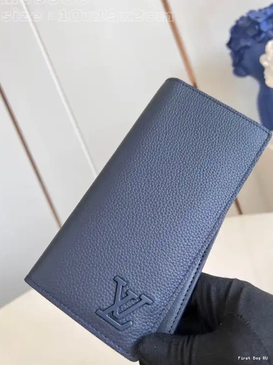 First bag BRAZZA LOUIS VUITTON WALLET-10*19*2cm 0606